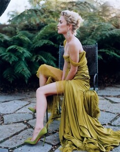 radha-mitchell-10.jpg