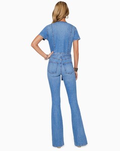 rtw_2021_02_spring1_d0221517_helenajumpsuit_lightwash_4081_5000x@2x.jpg