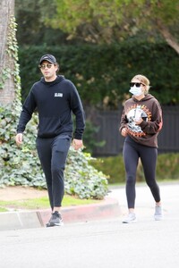sofia-richie-out-and-about-in-los-angeles-01-22-2021-0.jpg