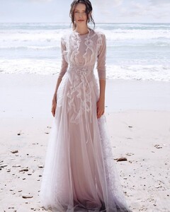 talishurincouture_136066280_263848855339099_262251837898665190_n.jpg