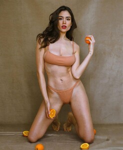 Amanda tutschek topless