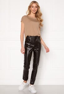 vero-moda-mava-plain-ss-top-nomad_1.thumb.jpg.8912ed55038d45203d283a820c23bdda.jpg