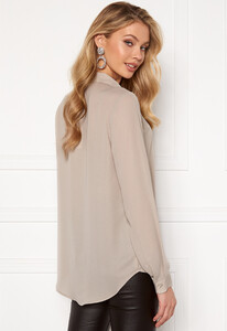 vila-lucy-button-ls-shirt-dove_2.thumb.jpg.7e46b4cca054452e0a622835b8ce3906.jpg