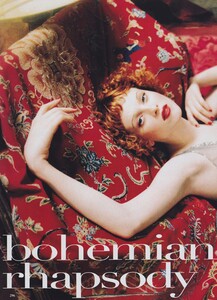 von_Unwerth_US_Vogue_November_1997_01.thumb.jpg.b823d49274820c58c69ecd92099b38ea.jpg