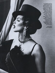 von_Unwerth_US_Vogue_September_1992_02.thumb.jpg.5b93bb84ad459b5bdde51e8b4ae7f9ba.jpg