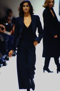 yasmeen-ghauri-1.thumb.jpg.da2bbb25058cb94c2c3d94dcada15747.jpg