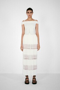 00007-alaia-couture-fall-21-credit-pierre-ange-carlotti.thumb.jpg.a536b7c7157498744f56a285202f5bb1.jpg