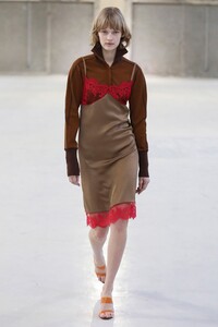 00010-Atlein-RTW-Fall-21.thumb.jpg.b4251d2ea4e4e44eef429c091934efe1.jpg