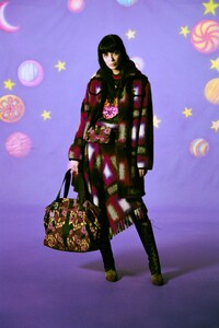 00017-ANNA-SUI-FALL-21-RTW.thumb.jpg.c77fe7ded022609436e54425bf78b8c7.jpg