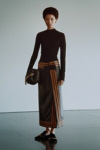 00017-Proenza-Schouler-Fall-21-credit-Daniel-Shea.thumb.jpg.669cb1ff070033a20ad3131f2ae0fec0.jpg