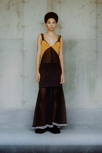 00024-Proenza-Schouler-Fall-21-credit-Daniel-Shea.thumb.jpg.b3209ca70f1dc917177e038559d3539b.jpg