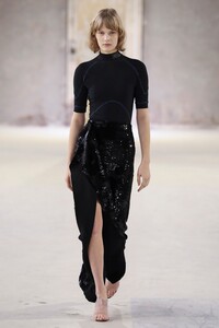 00027-Atlein-RTW-Fall-21.thumb.jpg.5310e9fb20e96c540a0d47ec7929d7e2.jpg