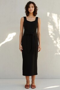 1002A_BL_The-Mara-Dress_Black-Front_result.jpg