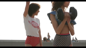 LOVE - Tommy Hilfiger-00.00.22.875.png
