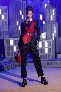 Ellen Rosa Moschino Fall 2021 RTW MFW 1.jpg