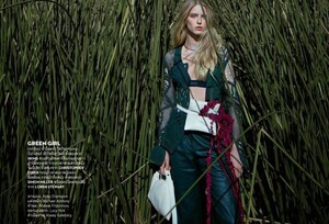 Abby+Champion+by+Greg+Swales+Vogue+Thailand+Feb+2021+(2) (1).jpg