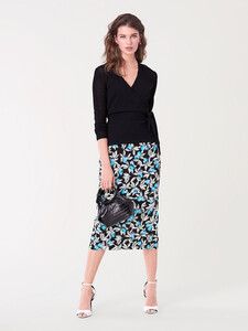 14641DVFBLACK_A5.thumb.jpg.18b5fa135f1c09615d4928a39462c826.jpg