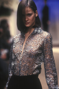 16689919_RalphLaurenFall19965.thumb.jpg.7573b61f4bdd24027db65331c6e1568c.jpg