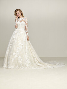 1720260042_collazione_2018_Pronovias74.thumb.jpg.feb8c79d5e661e01ade6942b1c138b84.jpg