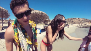 #D2BEACH-00.00.05.370.png