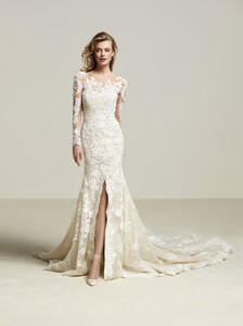 1775675037_collazione_2018_Pronovias46.thumb.jpg.1141c4ebf43b5772298b4adaa57b4188.jpg