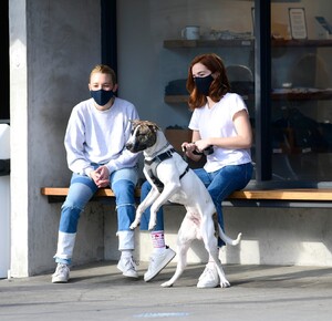        zoe120221BZNimage6.jpg
