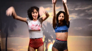 Backstage TOMMYNOW Alanna Arrington and Yasmin Wijnaldum-00.00.05.779.png