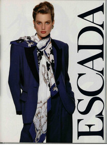 L'officiel de la mode - n°752 de 1989 - sandra.jpg