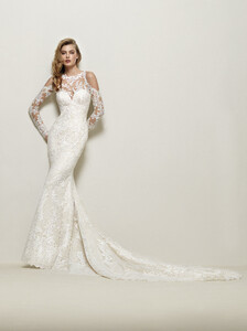 1894938283_collazione_2018_Pronovias47.thumb.jpg.82a3f5278afc88d580e187da4551531a.jpg