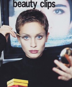19931201168_1.jpg