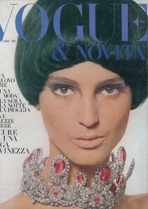 Benedetta Barzini-Vogue-Italia-3.jpg