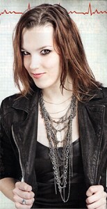 1a546355567894897ef863a3c34418b3--lzzy-hale-halestorm.jpg