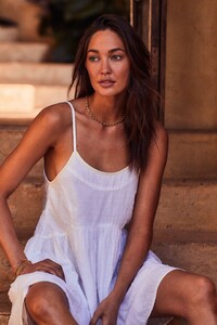201005_Tahn_Summer_Shot04_170.jpg