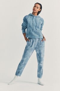 20210111_Ecom_TNorthcut_SHOT13-LK319-332-BLEXPANT-WASHEDDENIMHANDDYE-0863.jpg