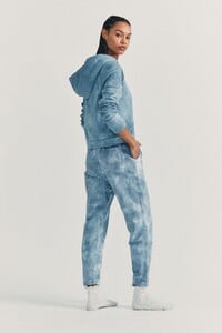 20210111_Ecom_TNorthcut_SHOT13-LK319-332-BLEXPANT-WASHEDDENIMHANDDYE-0886.jpg