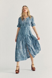 20210111_Ecom_TNorthcut_SHOT14-LD113-175H-EDIEDRESS-WASHEDDENIMHANDDYE-0022_result.jpg