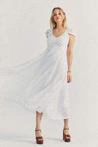 20210111_Ecom_TNorthcut_SHOT43-LD836-801-ARCHERDRESS-ANTIQUEWHITE-3118.jpg