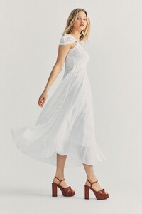 20210111_Ecom_TNorthcut_SHOT43-LD836-801-ARCHERDRESS-ANTIQUEWHITE-3175.jpg