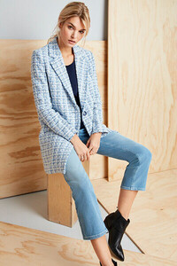 2021_05-editorial-jeans.jpg