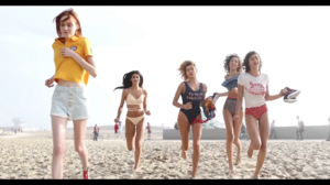 204547492_LOVE-TommyHilfiger-00_00_07_973.thumb.png.a18048d757d316909fa12b103175ea6c.png