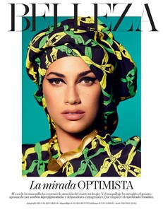 Lorena+Duran+by+Miguel+Reveriego+Vogue+Spain+March+2021+(1).jpg