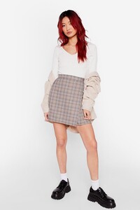 off-white-sweetheart-to-sweetheart-neckline-ribbed-top (1).jpeg