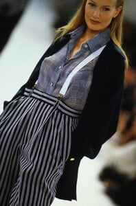 218981657_IsaacMizrahiSpring1994(7).thumb.jpg.19a0349198cdc232a679a5471a0351fd.jpg