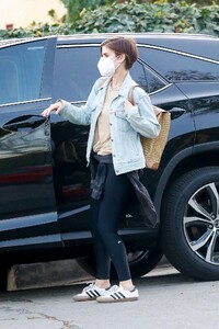       mar280221BZNimage104.jpg