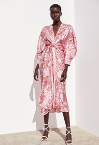 26_ScanlanTheodore_Summer20_Campaign.jpg