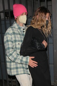       bal270221BZNimage104.jpg