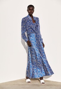 29_ScanlanTheodore_Summer20_Campaign.jpg