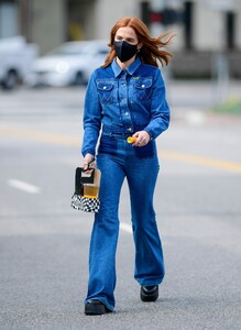        zoe090221BZNimage114.jpg