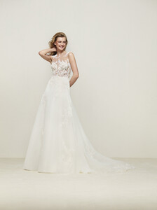 357668684_collazione_2018_Pronovias69.thumb.jpg.7335780cb385d9b8235b18c224b02f53.jpg