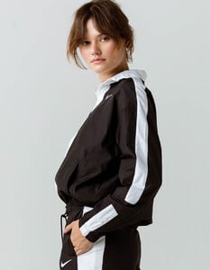384980125b.jpg